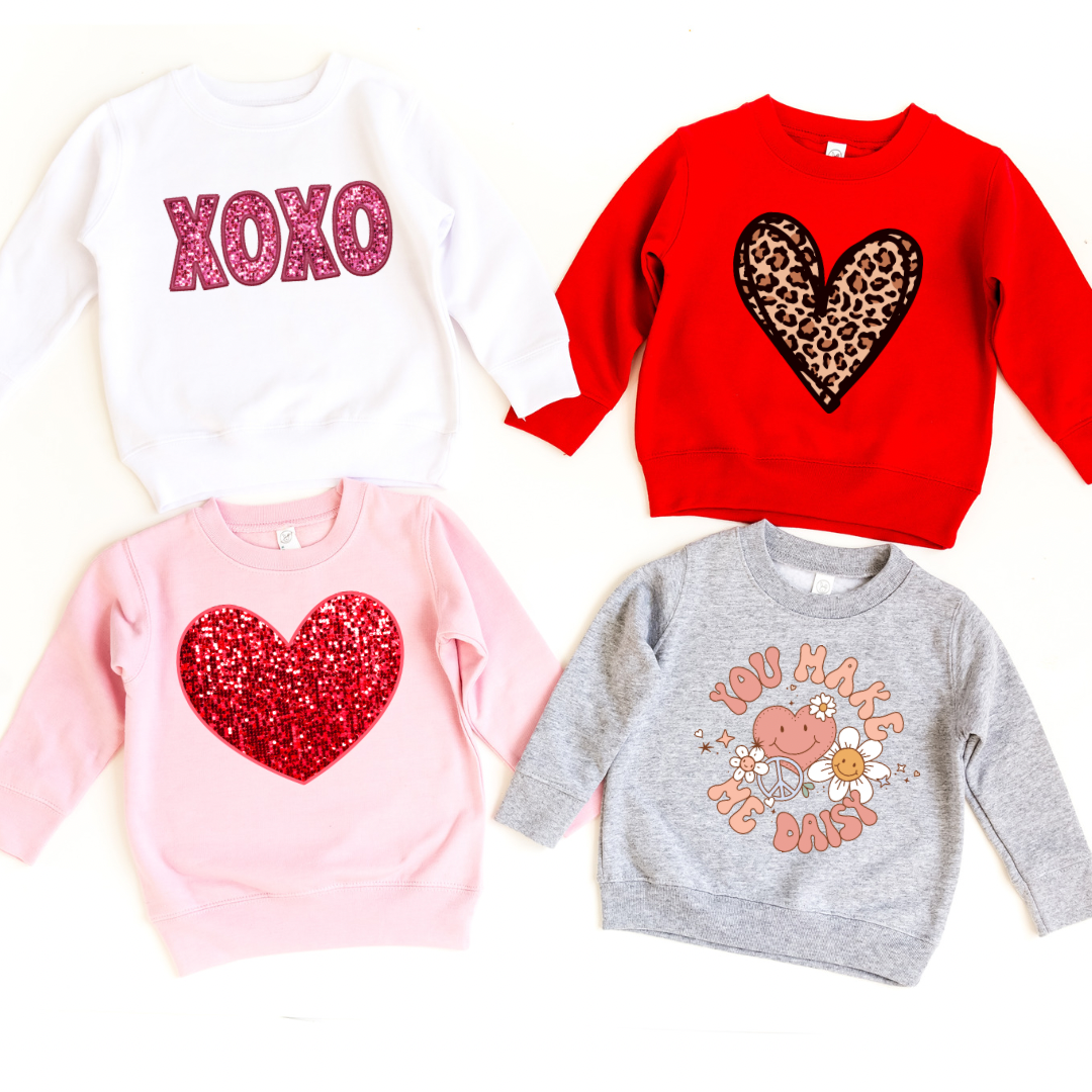 Lots Of Love Chenille Heart Graphic Sweatshirt with Long Sleeves in Light  Pink